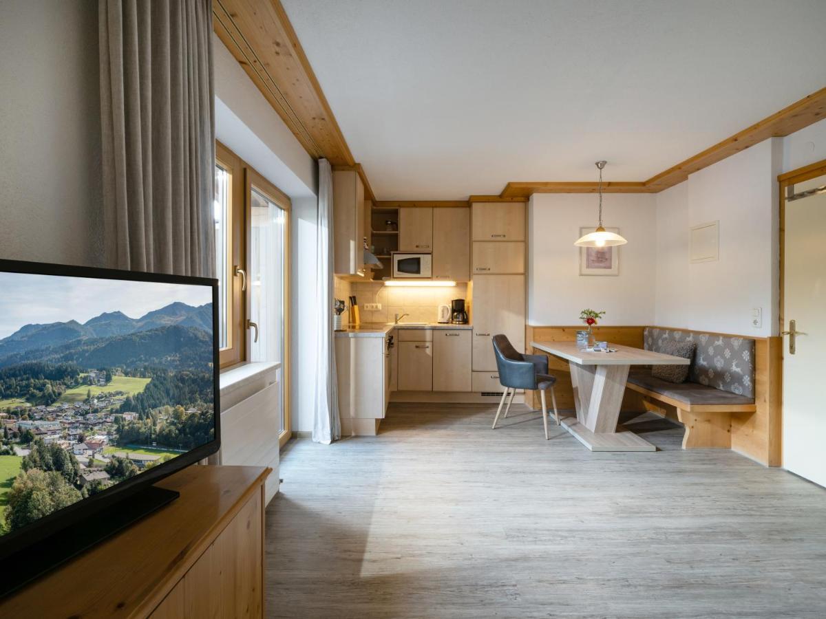 Gaestehaus Gollner ฟีบาบรุนน์ ภายนอก รูปภาพ