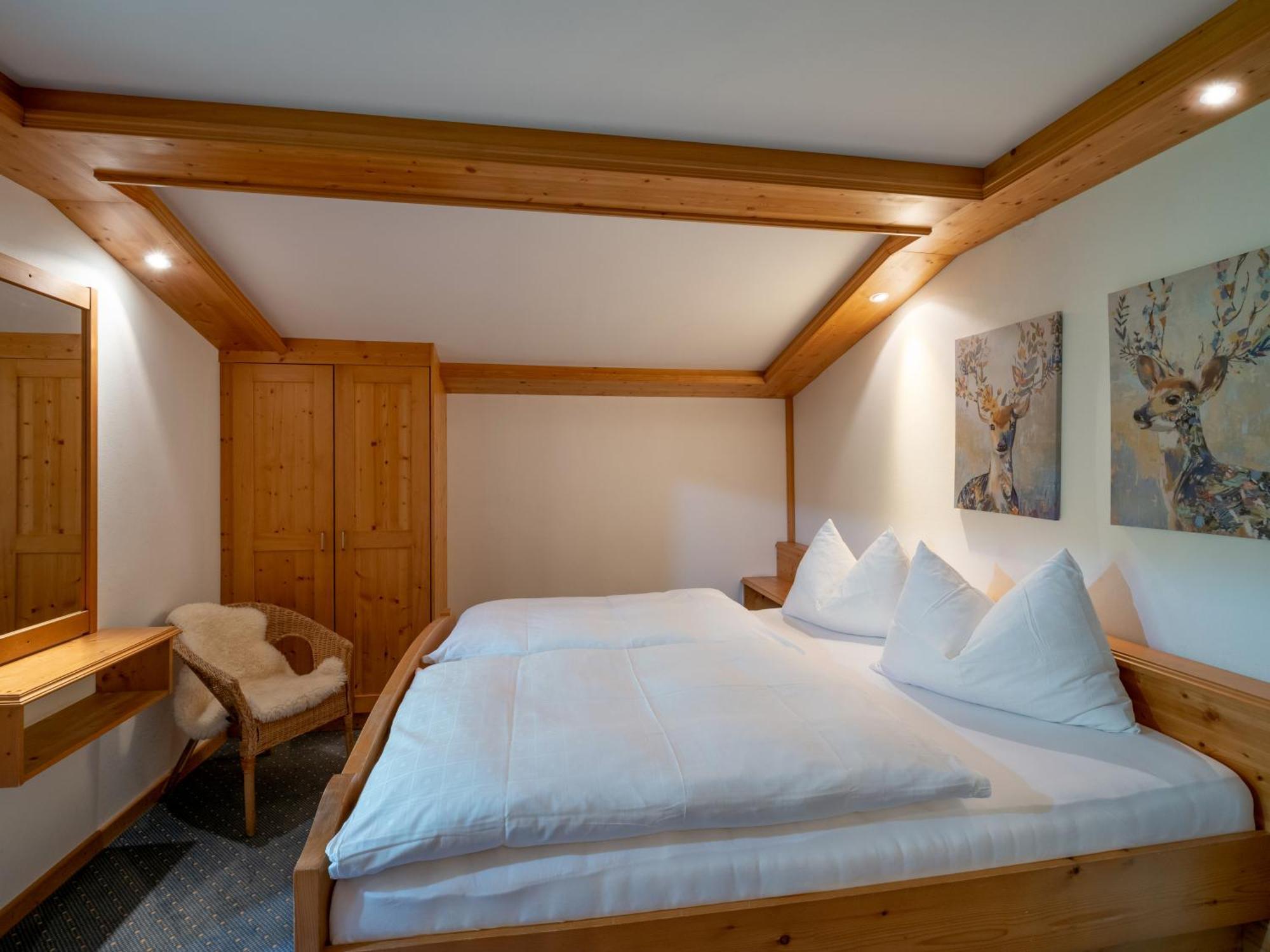 Gaestehaus Gollner ฟีบาบรุนน์ ภายนอก รูปภาพ